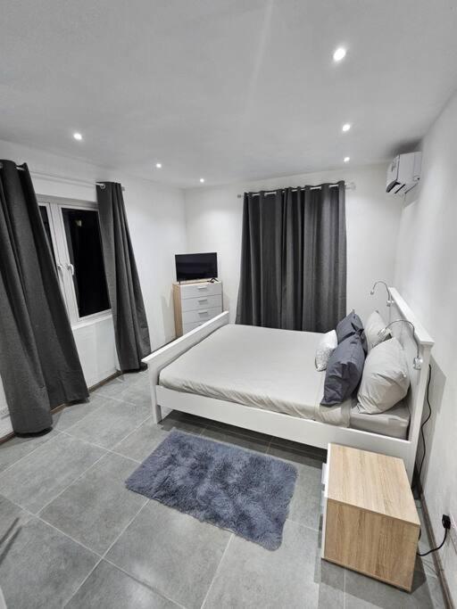Rooftop Luxury Villa Riviere Noire