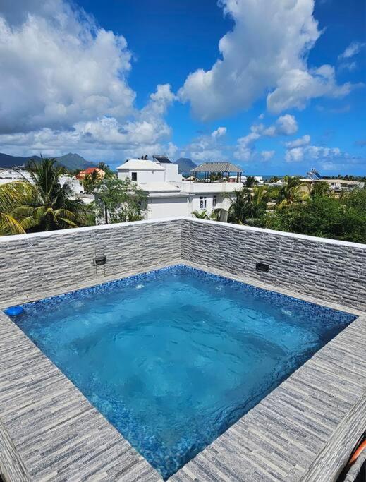 Rooftop Luxury *